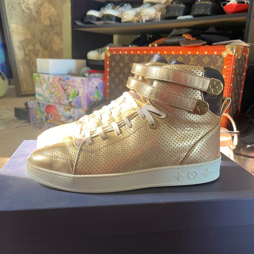 Louis Vuitton Women’s Gold Hightop Boombox Sneaker Boot - Velcro Authentic Sz 38 - Picture 2 of 15
